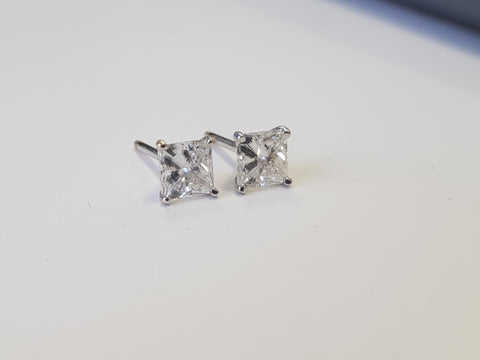 Diamond Studs, Diamond earrings